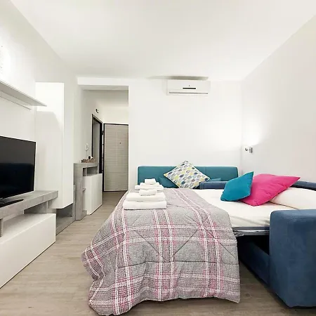 Pgs Immobiliare Srls Le Logge 3 Monolocale Ben Accessoriato A Pochi Passi Dal Centro